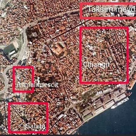 In The Center Of Cihangir Apartamento