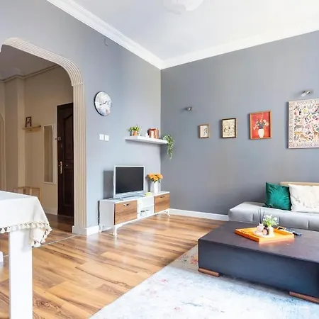 Apartamento In The Center Of Cihangir *